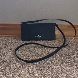 Black Kate Spade wallet crossbody!!